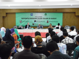 Diskusi Studi Islam di Barat, Spontanitas Terhadap Pandangan Masyarakat